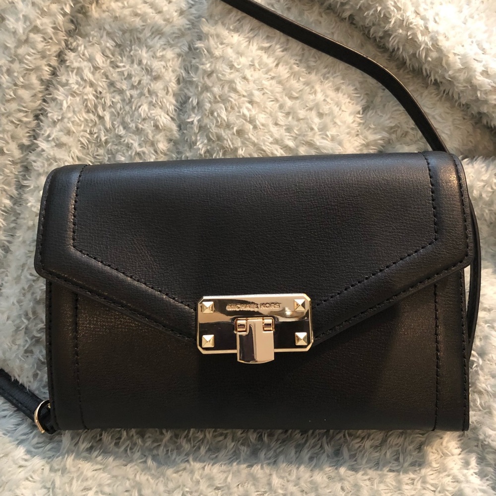 Michael Kors Kinsley crossbody